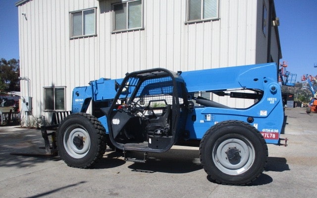 2015 Genie GTH636 Telehandler_Left Side