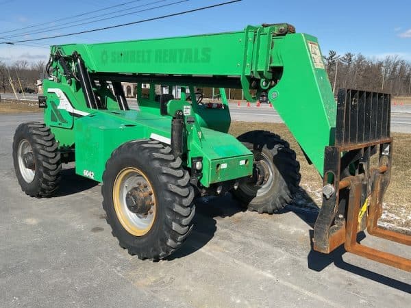 2014 Skytrak 6042 Telehandler_Front Right Corner