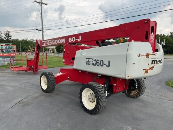 20212 MEC 60J-D Boom Lift_Front Right Corner