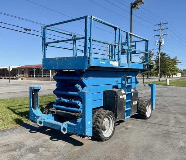 2014 Genie GS5390RT Rough Terrain Scissor Lift_Right Rear Corner