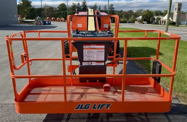 2016 JLG 600S Boom Lift_Platform Basket