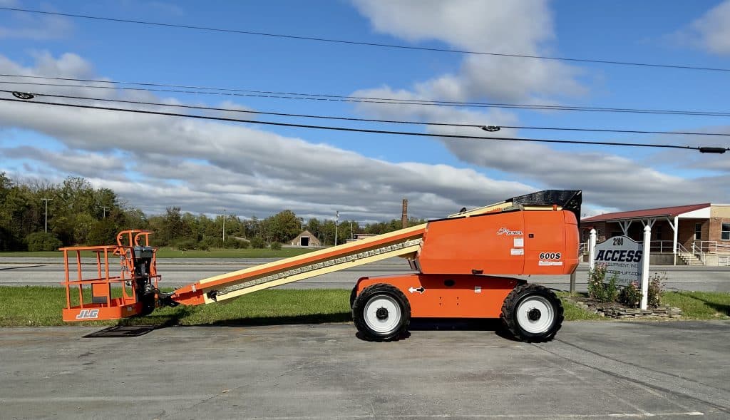 2016 JLG 600S Boom Lift_Right Side