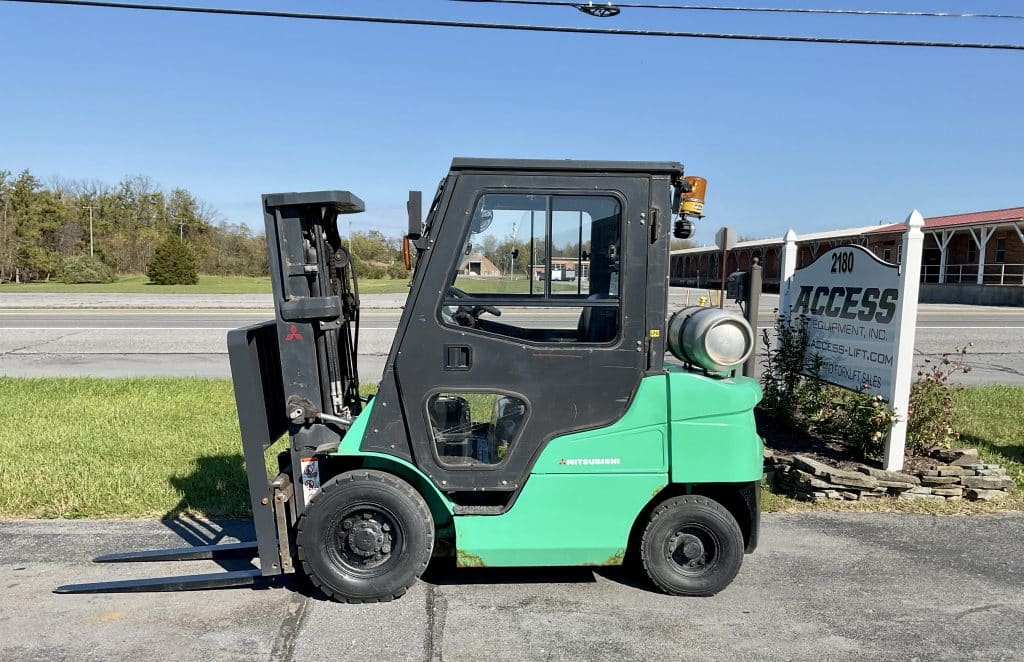 2016 Mitsubishi FG25N Forklift_Left Side
