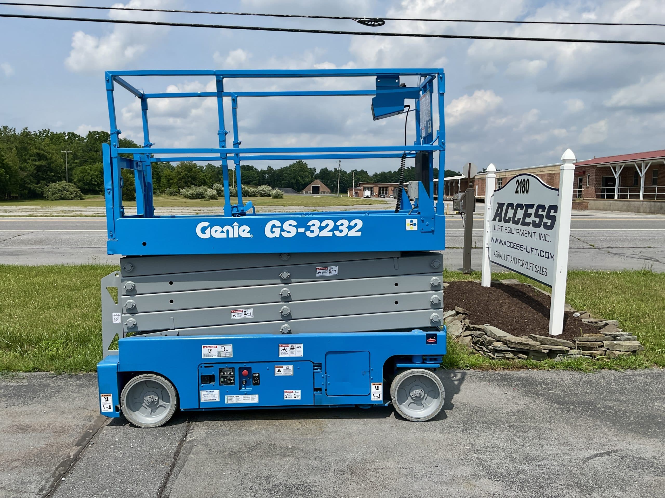 専用☆1 2016 Genie GS-3232 Electric Scissor Lift for Sale
